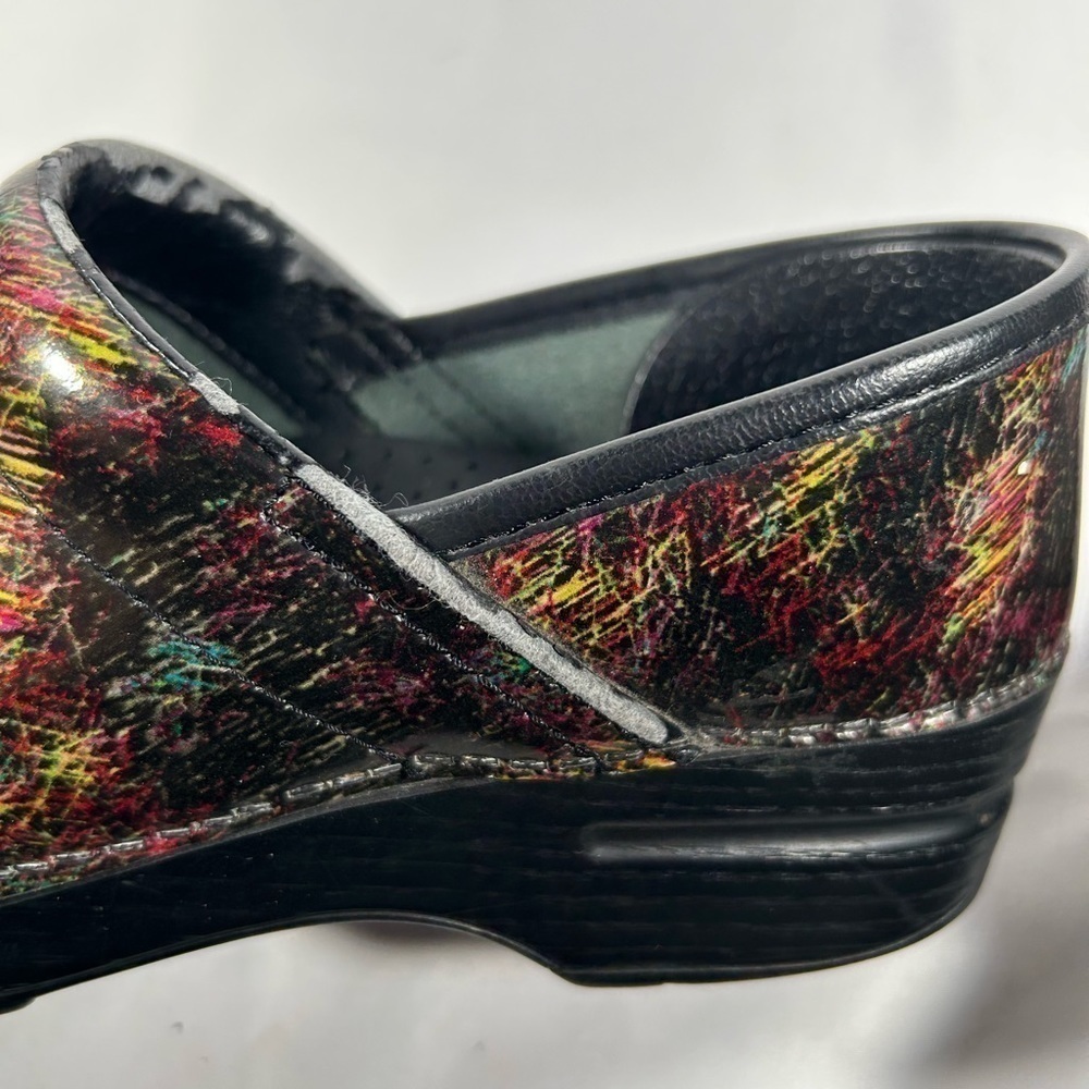 Dansko Professional Patent Leather Clogs Womens Slip On Closed Toe Sz 6.5-7 - Picture 10 of 12